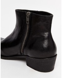 Bottes noires Selected