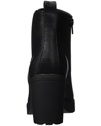 Bottes noires Jane Klain