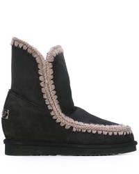 Bottes noires Mou