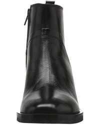 Bottes noires Ornella Dutti