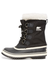 Bottes noires Sorel