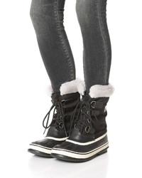 Bottes noires Sorel