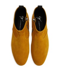 Bottines chelsea en daim orange Giuseppe Zanotti