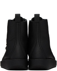 Bottines chukka en cuir noires At.Kollektive