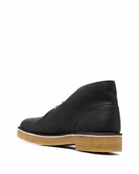 Bottines chukka en cuir noires Clarks