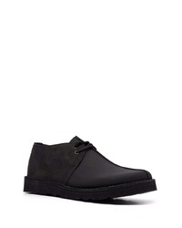 Bottines chukka en cuir noires Clarks