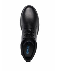 Bottines chukka en cuir noires Geox