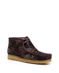 Bottines chukka en daim bordeaux Clarks Originals