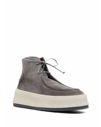 Bottines chukka en daim grises Marsèll