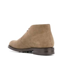 Bottines chukka en daim marron clair Church's