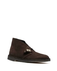 Bottines chukka en daim marron foncé Clarks Originals