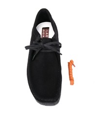 Bottines chukka en daim noires Clarks Originals