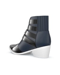 Bottines en cuir bleu marine Toga Pulla