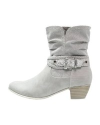 Bottines en cuir grises s.Oliver