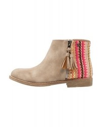 Bottines en cuir marron clair Refresh