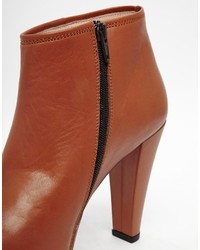 Bottines en cuir marron