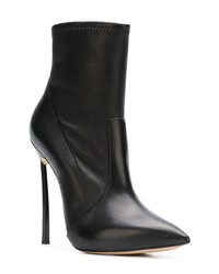 Bottines en cuir noires Casadei