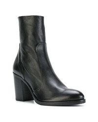 Bottines en cuir noires Strategia