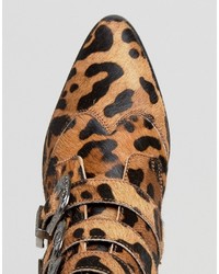 Bottines en daim imprimées léopard marron clair Asos