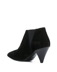 Bottines en daim noires Closed