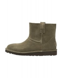 Bottines olive UGG