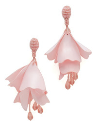 Boucles d'oreilles ornées de perles roses Oscar de la Renta