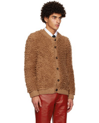 Cardigan en tricot marron clair Ernest W. Baker