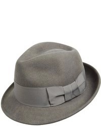 Chapeau gris