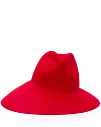 Chapeau rouge Gucci