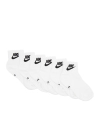 Chaussettes imprimées blanches et noires Nike