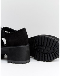 Chaussures à lacet en dentelle épaisses noires Asos