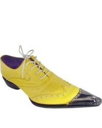 Chaussures brogues en cuir jaunes