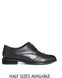 Chaussures brogues en cuir noires Asos