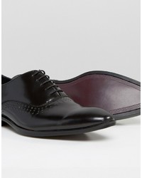 Chaussures brogues en cuir noires Asos