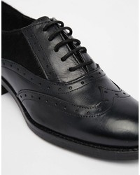 Chaussures brogues en cuir noires Ravel