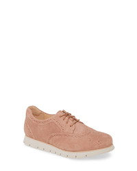 Chaussures brogues en daim roses