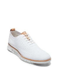 Chaussures brogues en toile blanches