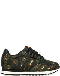 Chaussures camouflage vert foncé