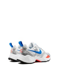 Chaussures de sport argentées Nike