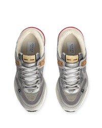 Chaussures de sport argentées Gucci