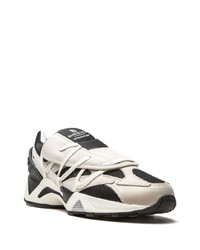 Chaussures de sport beiges Reebok