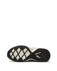 Chaussures de sport beiges Reebok