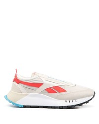 Chaussures de sport beiges Reebok