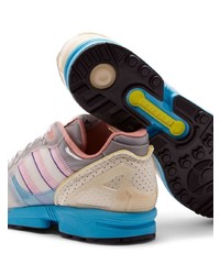 Chaussures de sport beiges adidas