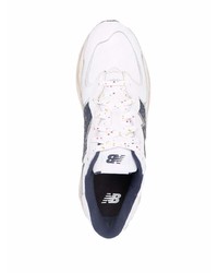 Chaussures de sport blanc et bleu marine New Balance