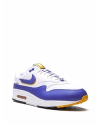 Chaussures de sport blanc et bleu marine Nike