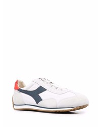 Chaussures de sport blanc et bleu marine Diadora