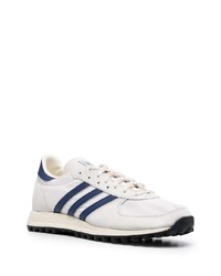 Chaussures de sport blanc et bleu marine adidas