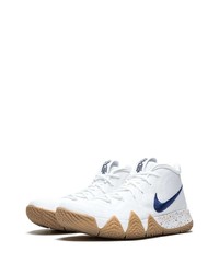 Chaussures de sport blanc et bleu marine Nike