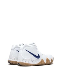 Chaussures de sport blanc et bleu marine Nike